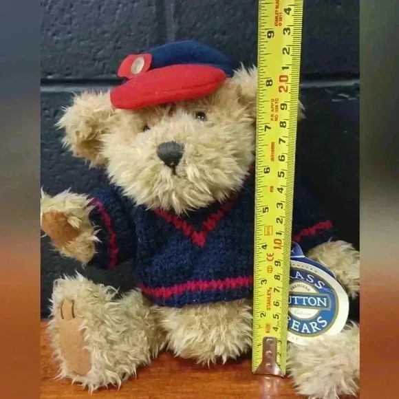 The Brass Button Bears Collection "Tully" Handcrafted and Fully Jointed Bear - Picture 3 of 11